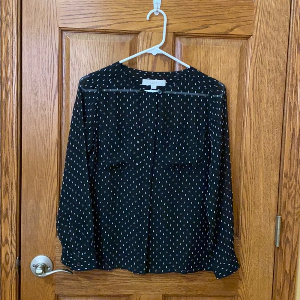 Clip dot Black blouse